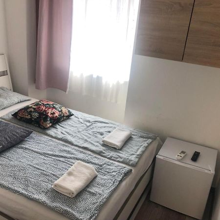 Bella Fiore Mini Rooms 3 Budapest Exterior photo